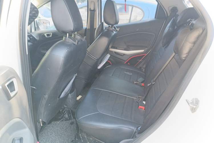Used Ford EcoSport 2013 1.5L Automatic Fashion Model Left Rear Seat