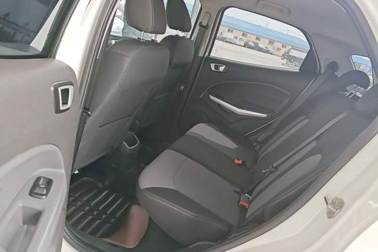 Used Ford EcoSport 2013 1.5L Automatic Fashion Model Left Rear Seat