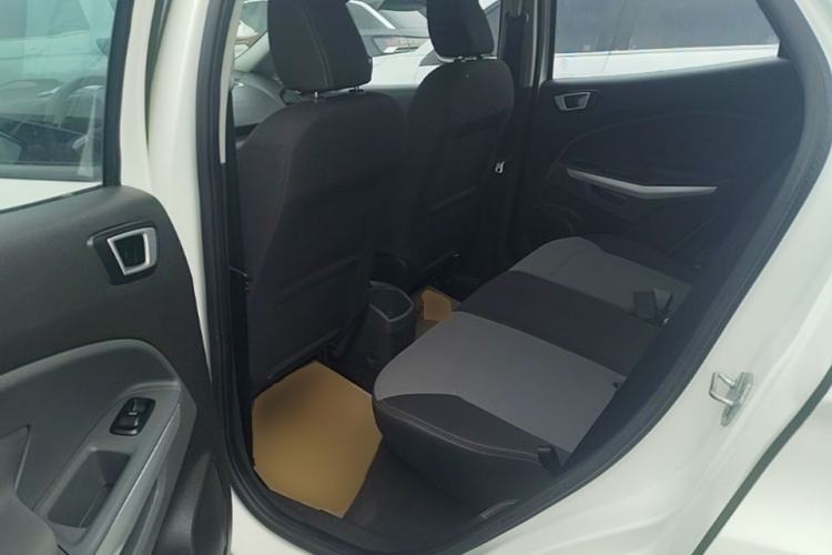 Used Ford EcoSport 2013 1.5L Manual Fashion Model Left Rear Seat
