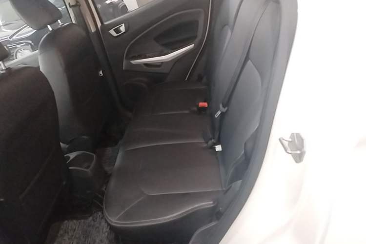 Used Ford EcoSport 2013 1.5L Manual Fashion Model Left Rear Seat
