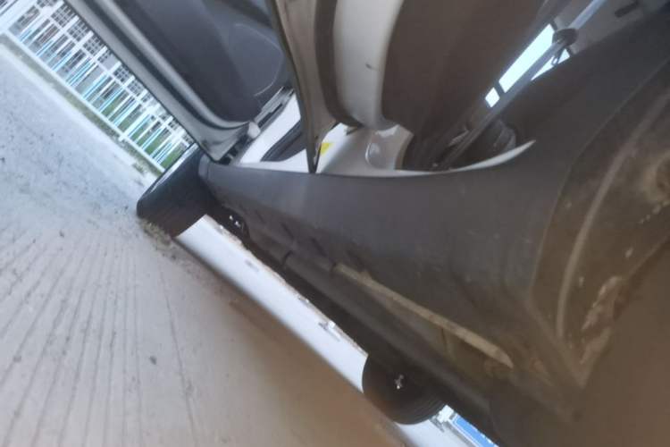 Used Ford EcoSport 2013 1.5L Manual Comfort Model Left Side Sill