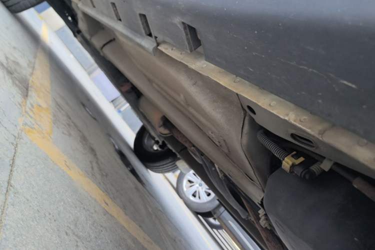 Used Ford EcoSport 2013 1.5L Automatic Fashion Model Left Side Sill