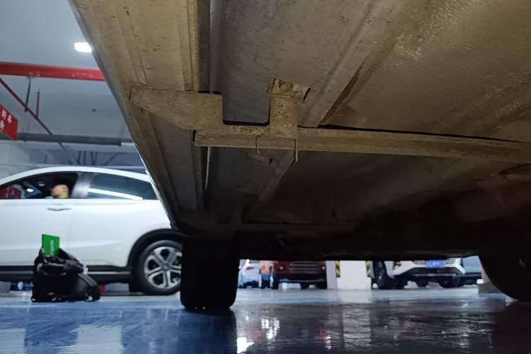 Used Ford EcoSport 2013 1.5L Manual Fashion Model Left Side Sill