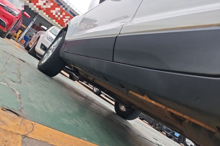 Used Ford EcoSport 2013 1.5L Manual Fashion Model Left Side Sill