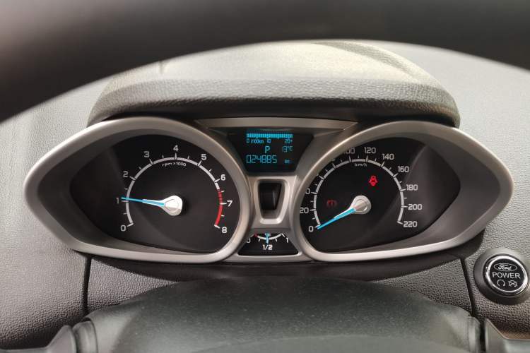 Used Ford EcoSport 2013 1.5L Automatic Prestige Model Odometer Close Up