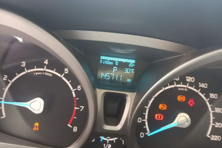 Used Ford EcoSport 2013 1.5L Automatic Prestige Model Odometer Close Up