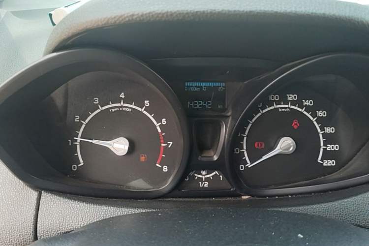 Used Ford EcoSport 2013 1.5L Manual Comfort Model Odometer Close Up