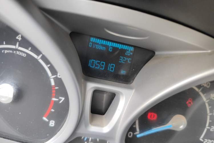 Used Ford EcoSport 2013 1.5L Manual Luxury Model Odometer Close Up