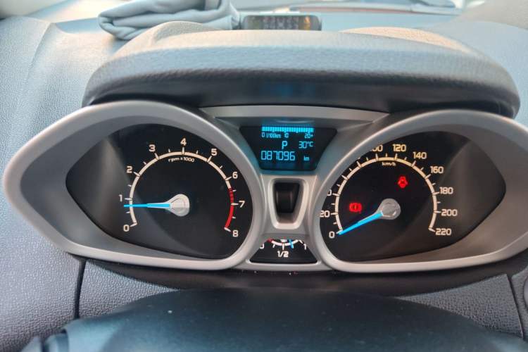 Used Ford EcoSport 2013 1.5L Automatic Prestige Model Odometer Close Up