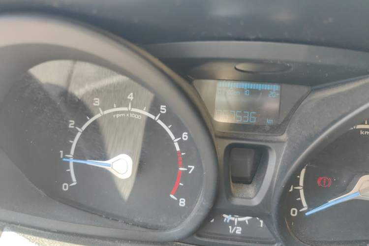 Used Ford EcoSport 2013 1.5L Manual Comfort Model Odometer Close Up