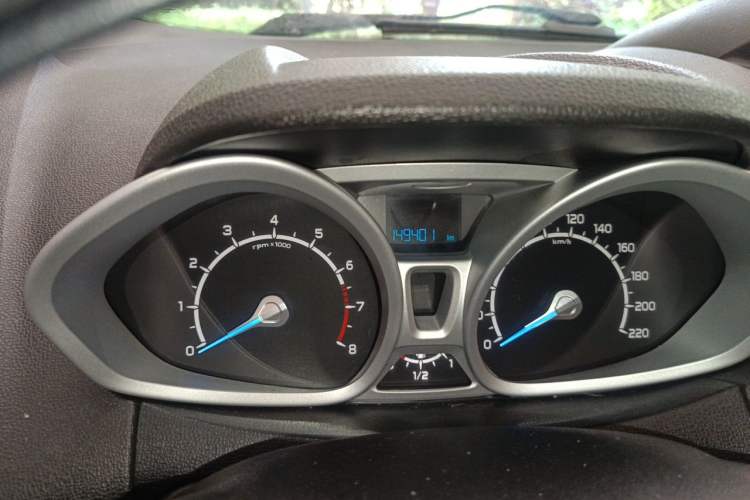 Used Ford EcoSport 2013 1.5L Automatic Prestige Model Odometer Close Up