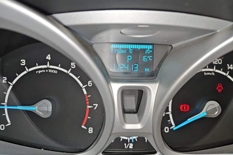 Used Ford EcoSport 2013 1.5L Automatic Prestige Model Odometer Close Up