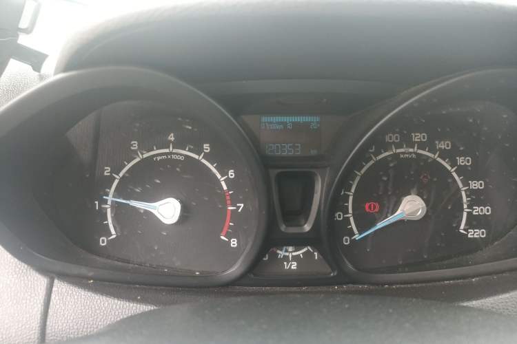 Used Ford EcoSport 2013 1.5L Manual Comfort Model Odometer Close Up