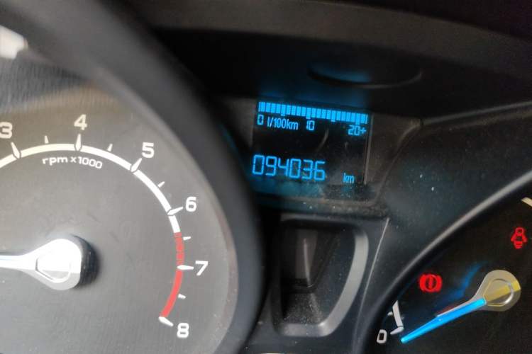 Used Ford EcoSport 2013 1.5L Manual Comfort Model Odometer Close Up
