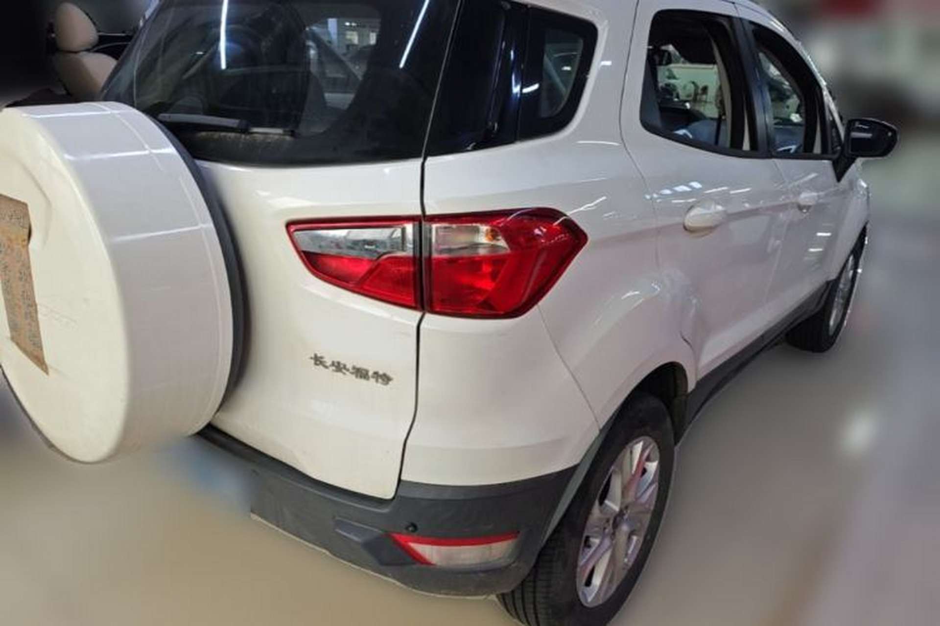 Used Ford EcoSport 2013 1.5L Manual Fashion Model Rear Right 45 Deg