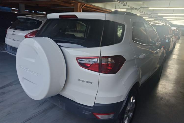 Used Ford EcoSport 2013 1.5L Automatic Fashion Model Rear Right 45 Deg