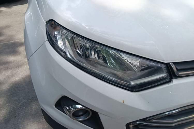 Used Ford EcoSport 2013 1.5L Automatic Prestige Model Right Front Headlight