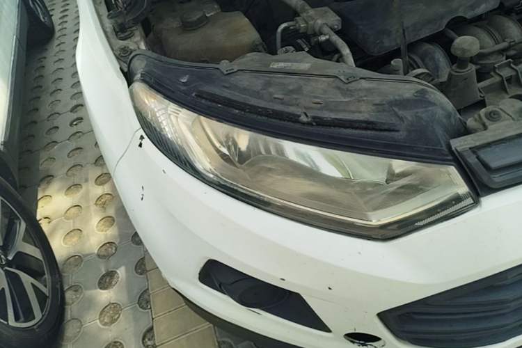 Used Ford EcoSport 2013 1.5L Manual Comfort Model Right Front Headlight