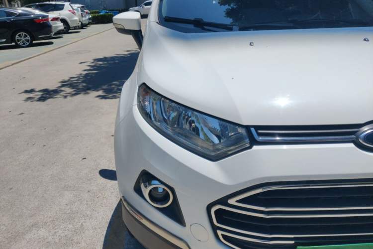 Used Ford EcoSport 2013 1.5L Automatic Prestige Model Right Front Headlight