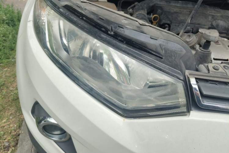 Used Ford EcoSport 2013 1.0L GTDi Manual Luxury Model Right Front Headlight