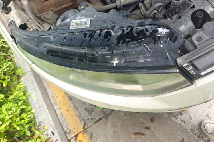Used Ford EcoSport 2013 1.0L GTDi Manual Luxury Model Right Front Headlight