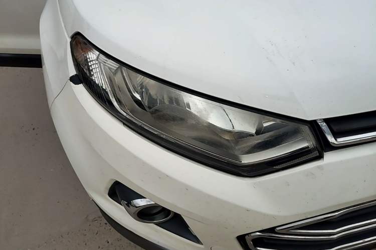 Used Ford EcoSport 2013 1.5L Automatic Prestige Model Right Front Headlight