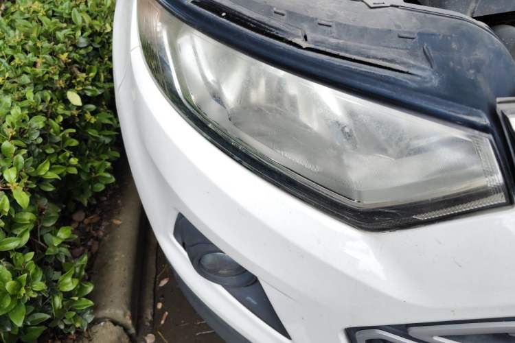 Used Ford EcoSport 2013 1.5L Automatic Fashion Model Right Front Headlight