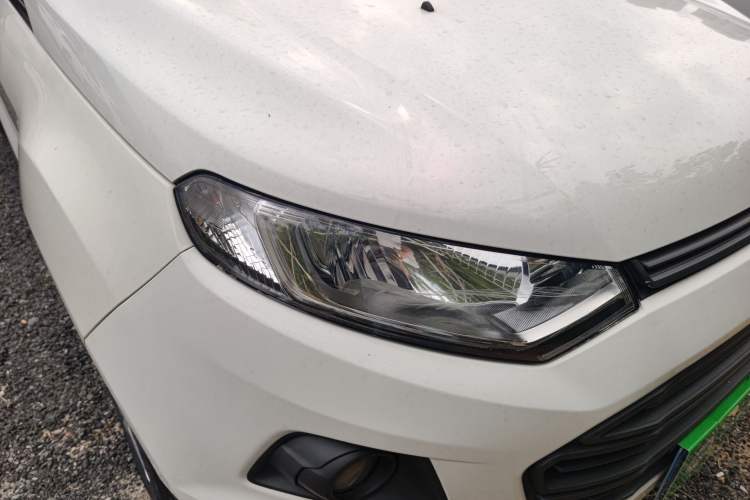 Used Ford EcoSport 2013 1.5L Manual Comfort Model Right Front Headlight