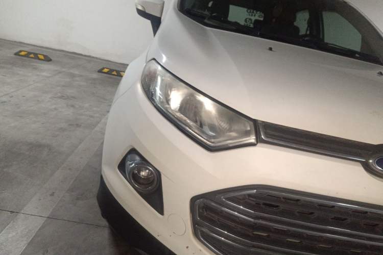Used Ford EcoSport 2013 1.5L Automatic Prestige Model Right Front Headlight