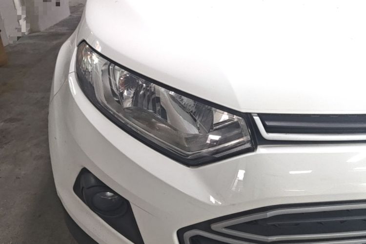 Used Ford EcoSport 2013 1.5L Automatic Fashion Model Right Front Headlight