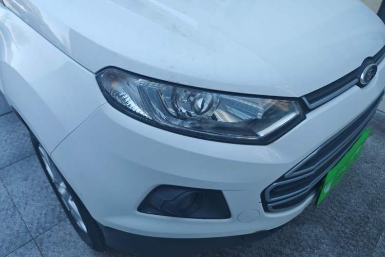Used Ford EcoSport 2013 1.5L Automatic Fashion Model Right Front Headlight