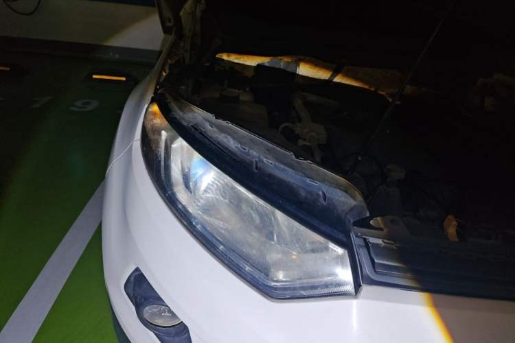 Used Ford EcoSport 2013 1.5L Manual Comfort Model Right Front Headlight