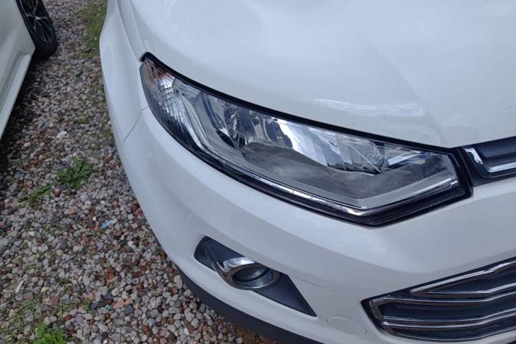 Used Ford EcoSport 2013 1.5L Automatic Prestige Model Right Front Headlight