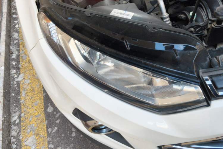 Used Ford EcoSport 2013 1.5L Manual Luxury Model Right Front Headlight
