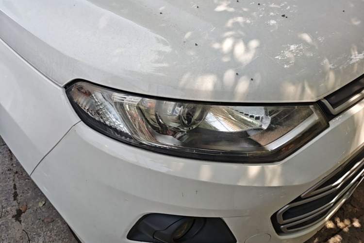 Used Ford EcoSport 2013 1.5L Manual Fashion Model Right Front Headlight
