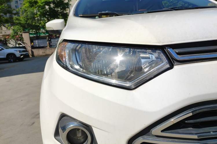 Used Ford EcoSport 2013 1.5L Automatic Prestige Model Right Front Headlight