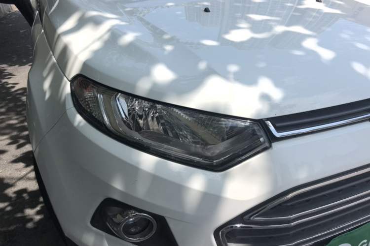 Used Ford EcoSport 2013 1.5L Manual Luxury Model Right Front Headlight