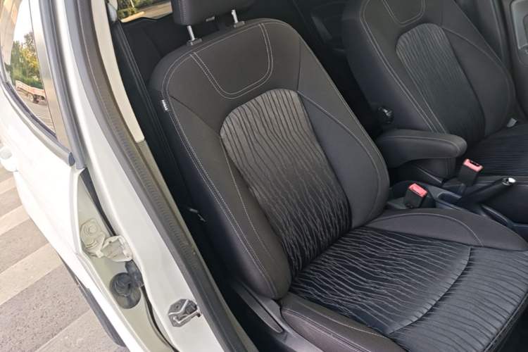 Used Ford EcoSport 2013 1.5L Automatic Prestige Model Right Front Seat