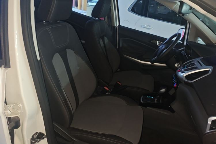 Used Ford EcoSport 2013 1.5L Automatic Fashion Model Right Front Seat
