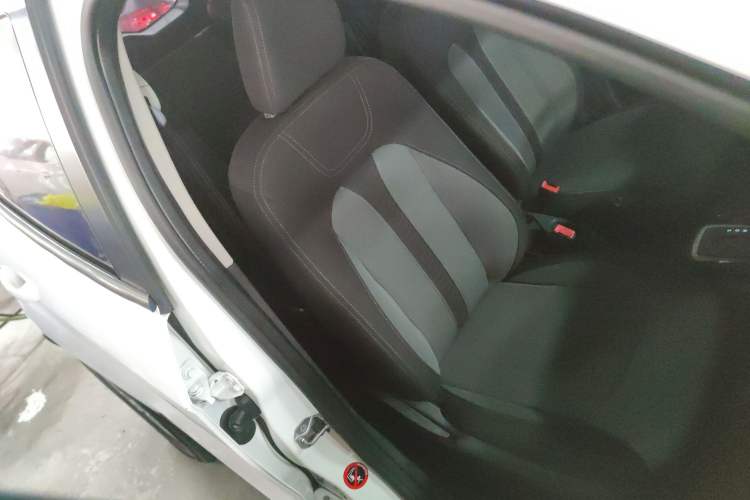 Used Ford EcoSport 2013 1.5L Automatic Fashion Model Right Front Seat