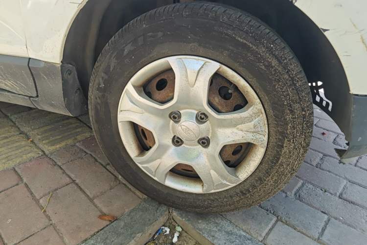 Used Ford EcoSport 2013 1.5L Manual Comfort Model Right Front Wheel Hub