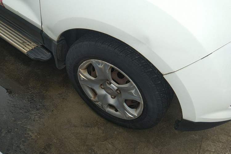 Used Ford EcoSport 2013 1.5L Manual Comfort Model Right Front Wheel Hub