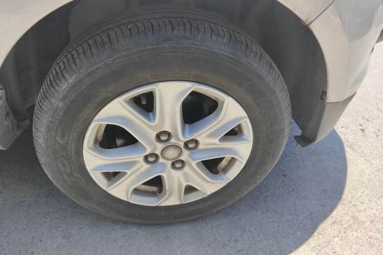 Used Ford EcoSport 2013 1.5L Manual Comfort Model Right Front Wheel Hub