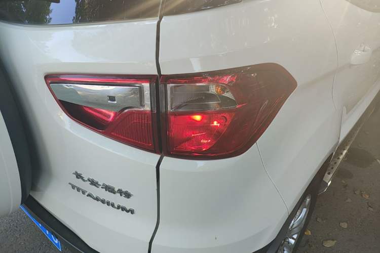Used Ford EcoSport 2013 1.5L Automatic Prestige Model Right Rear Taillight