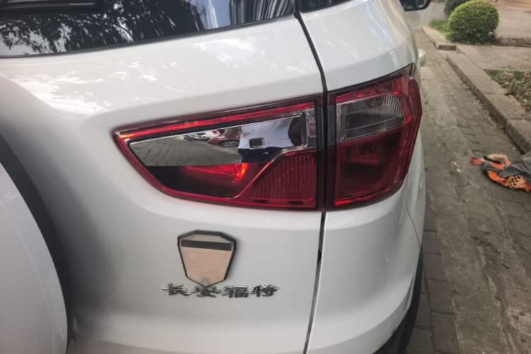 Used Ford EcoSport 2013 1.5L Automatic Fashion Model Right Rear Taillight