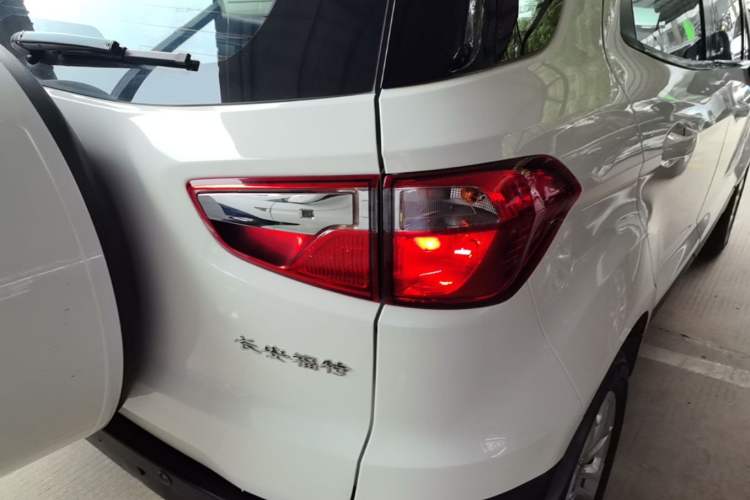 Used Ford EcoSport 2013 1.5L Automatic Prestige Model Right Rear Taillight