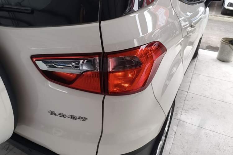 Used Ford EcoSport 2013 1.5L Automatic Fashion Model Right Rear Taillight