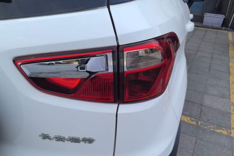 Used Ford EcoSport 2013 1.5L Automatic Fashion Model Right Rear Taillight