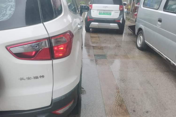 Used Ford EcoSport 2013 1.5L Manual Comfort Model Right Rear Taillight