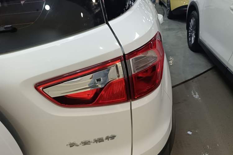 Used Ford EcoSport 2013 1.5L Automatic Fashion Model Right Rear Taillight